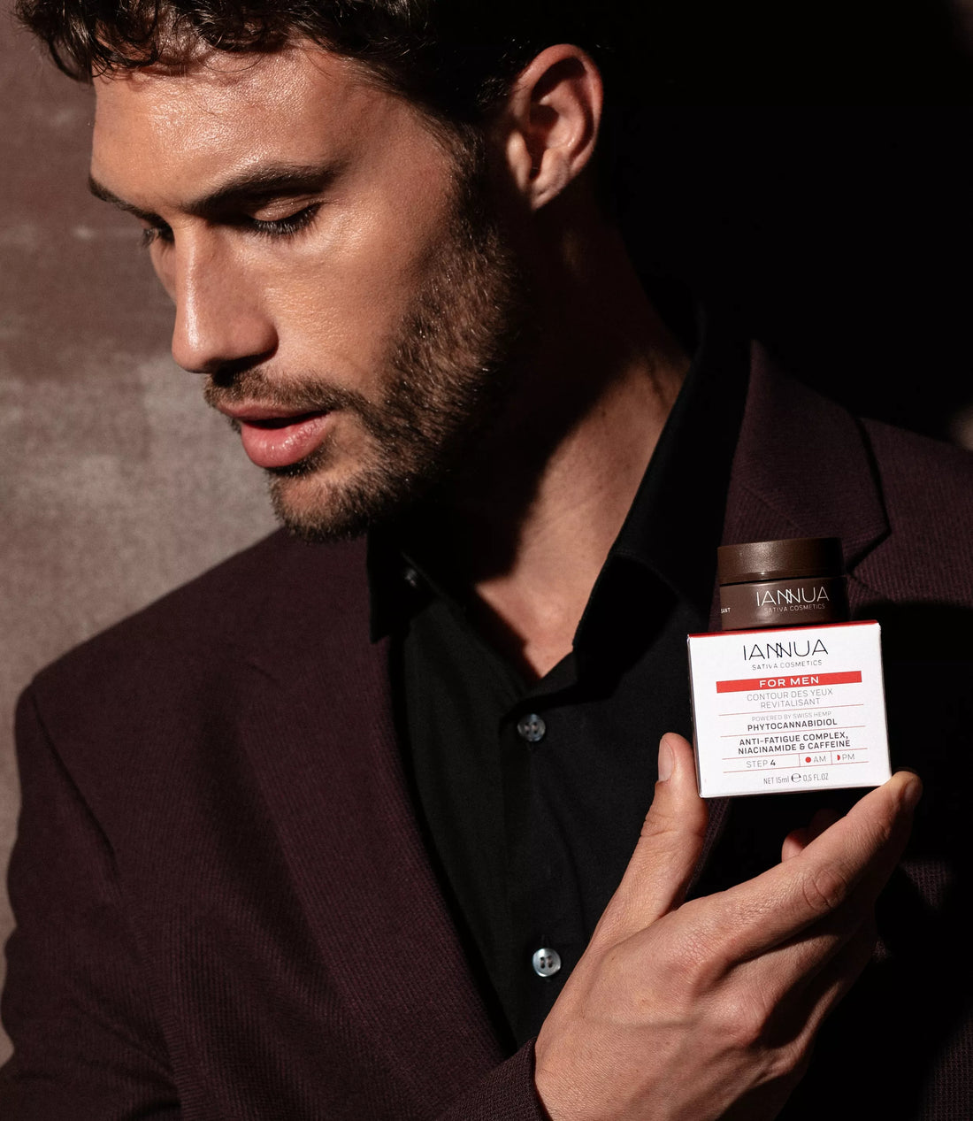 CONTOUR DES YEUX REVITALISANT FOR MEN